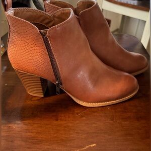 Elegant Tan Ankle Booties